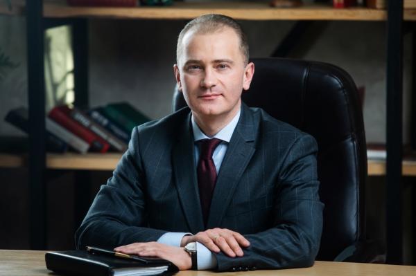 Адвокат Андрій Лотиш
