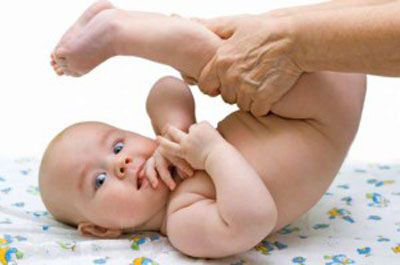 Дитячий масаж (паравертебральний)