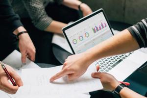 КОНСУЛЬТАЦІЙНІ ПОСЛУГИ