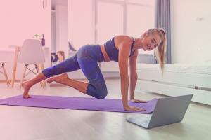 УРОКИ ЙОГИ ОНЛАЙН