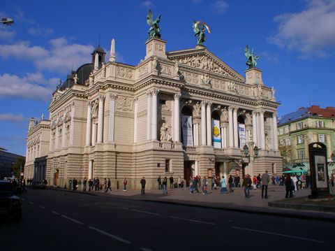 Театр опери і балету ім. І. Франка