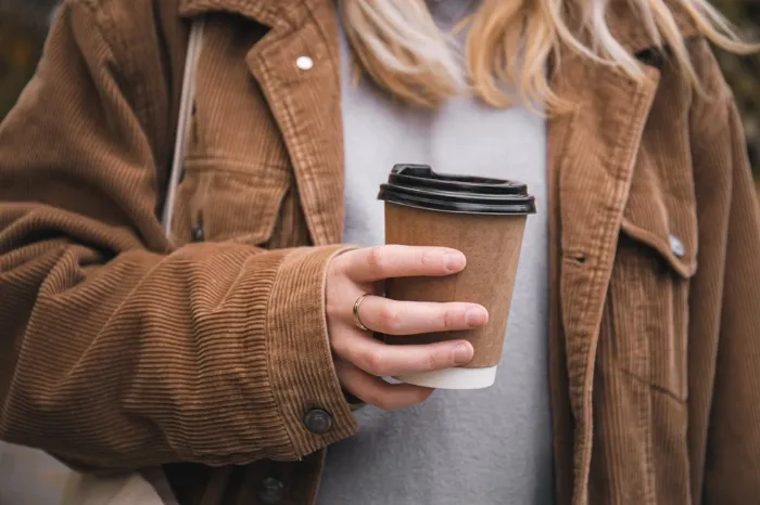 Чим привабливі паперові склянки для кави? Чим привабливі паперові склянки для кави?