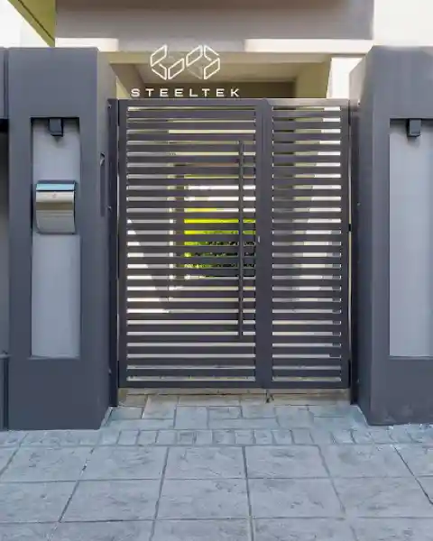 Как выбрать надежную фурнитуру для ворот